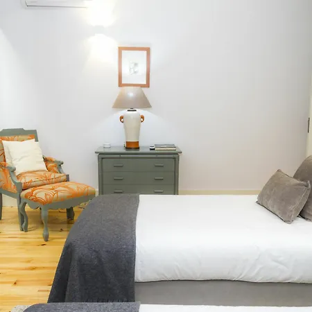 Liiiving In | Secret Terrace Apartamento